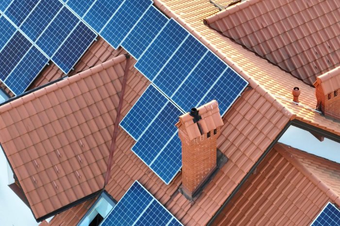 Avrupa'da Enerji Devrimi: AB'nin Yeni Çatı Üstü Güneş Enerjisi Standardı